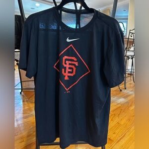 The Nike Tee Dri-Fit Black SF Giants Shirt - Size L